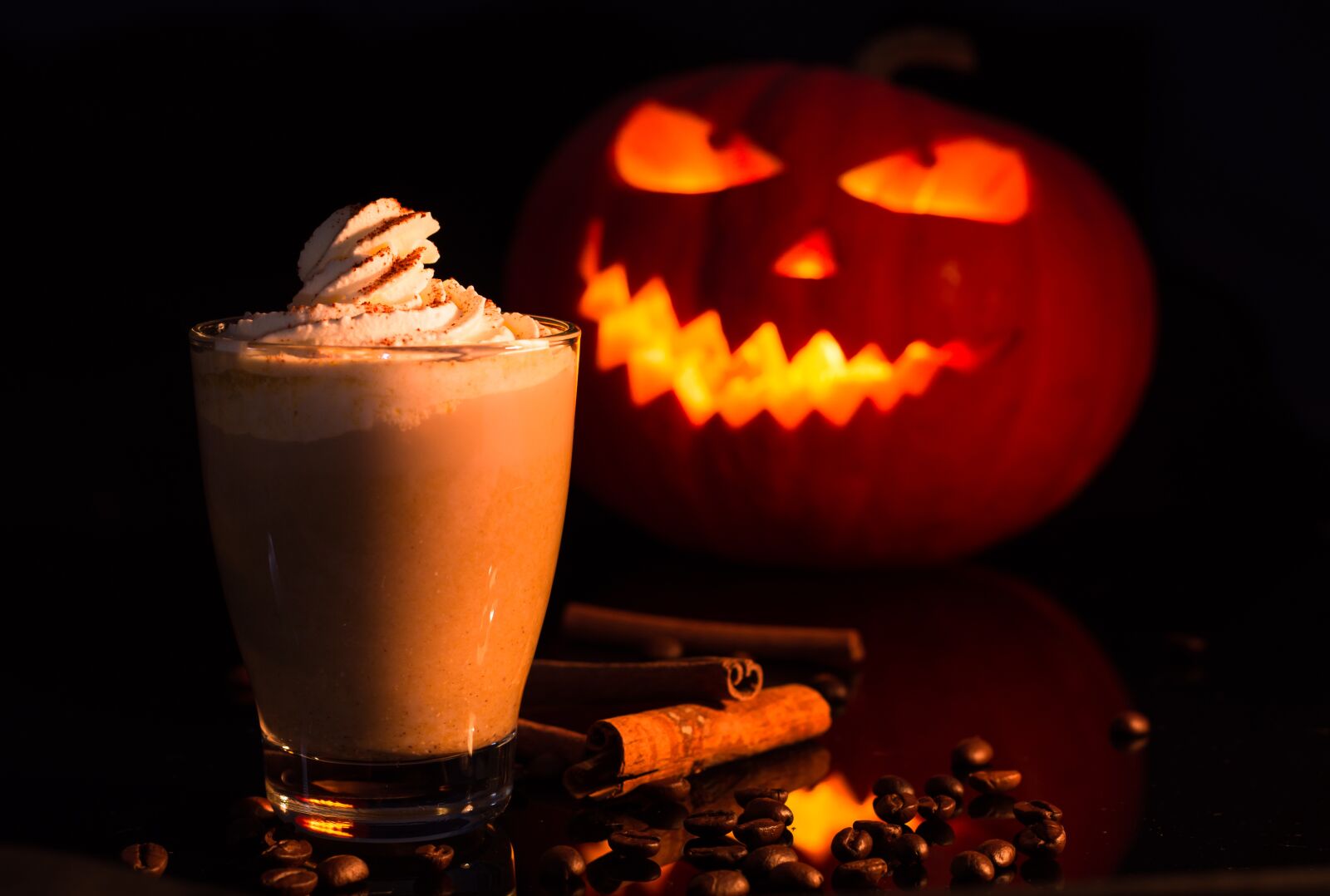 Nikon D7200 sample photo. Halloween, cocoa, eat photography