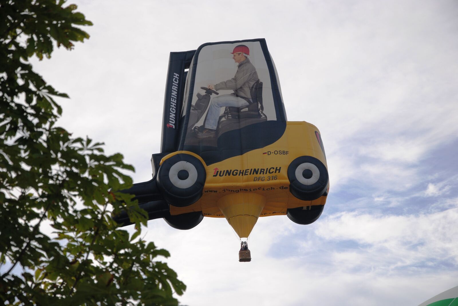 Nikon D3000 sample photo. Hot air balloon, balloon photography