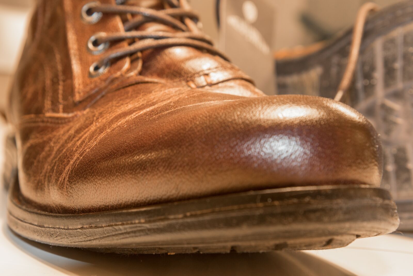 Canon EOS 7D Mark II sample photo. Shoes, leather, brown photography