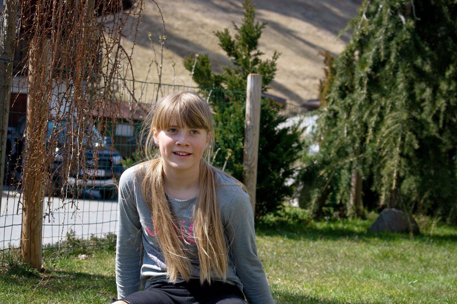 Nikon D7100 sample photo. Child, girl, fence photography