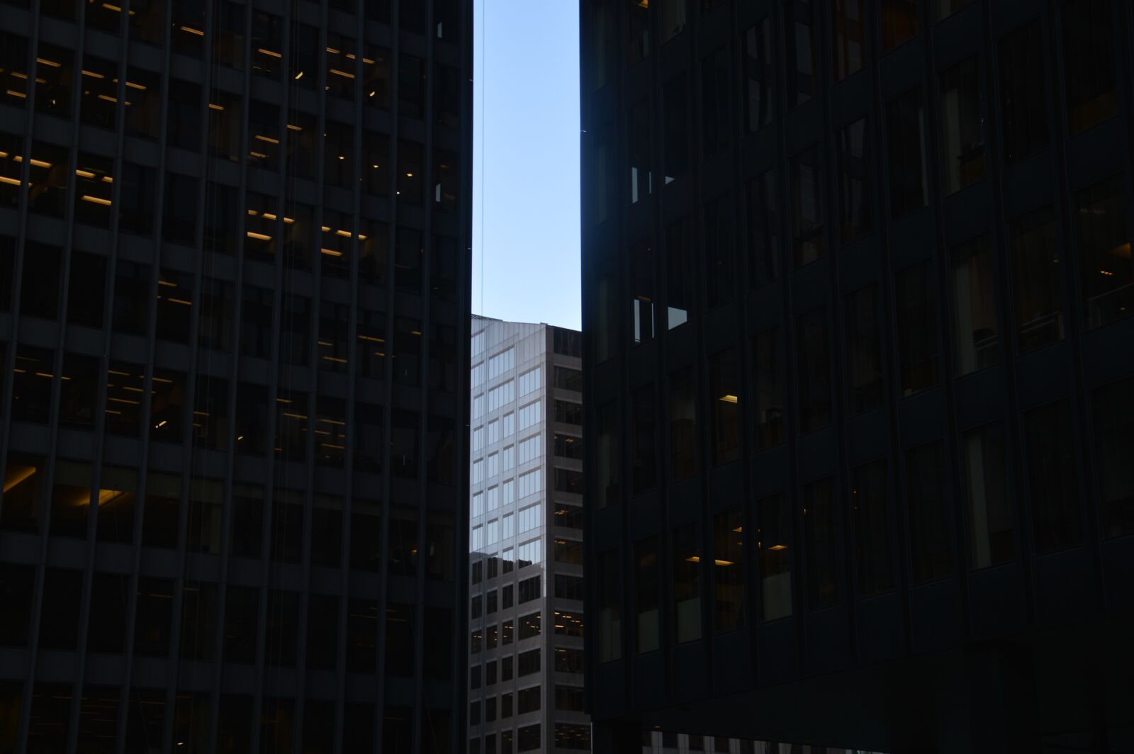 Nikon D3200 sample photo. Office, building, toronto photography