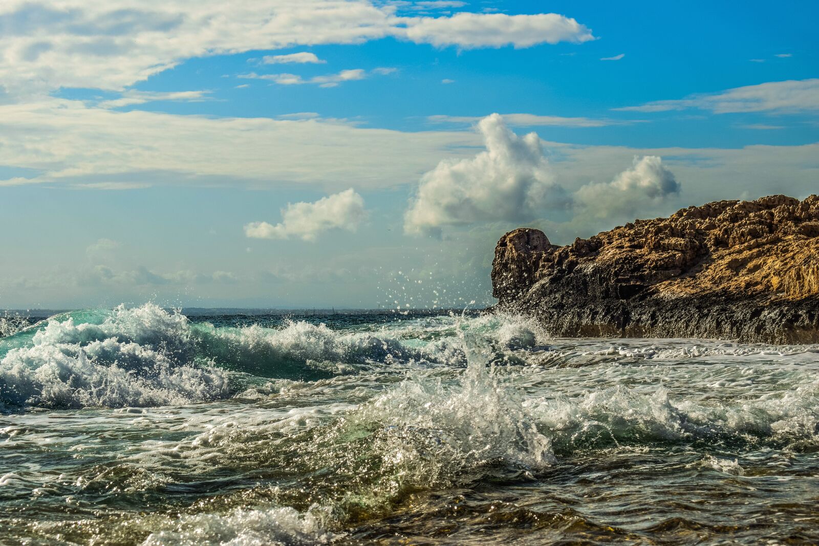 Nikon D3300 sample photo. Rocky coast, waves, sea photography