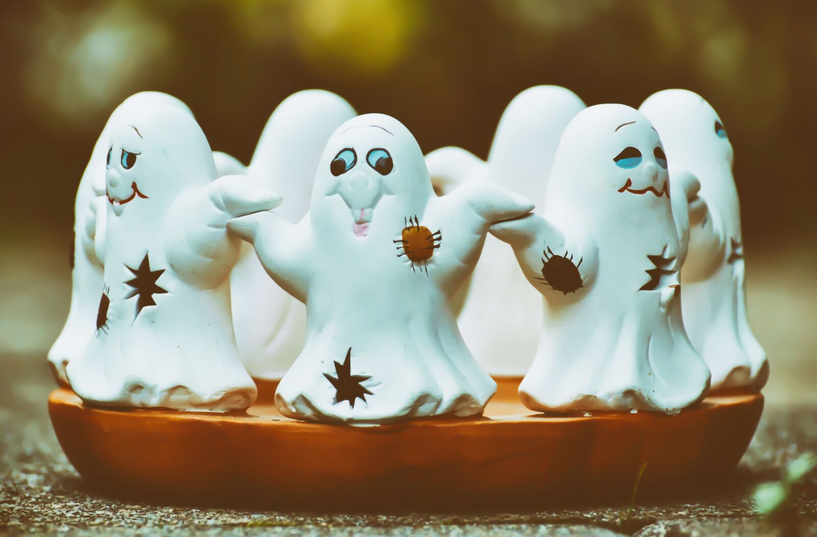 Nikon D3200 sample photo. Halloween, ghosts, ghost photography