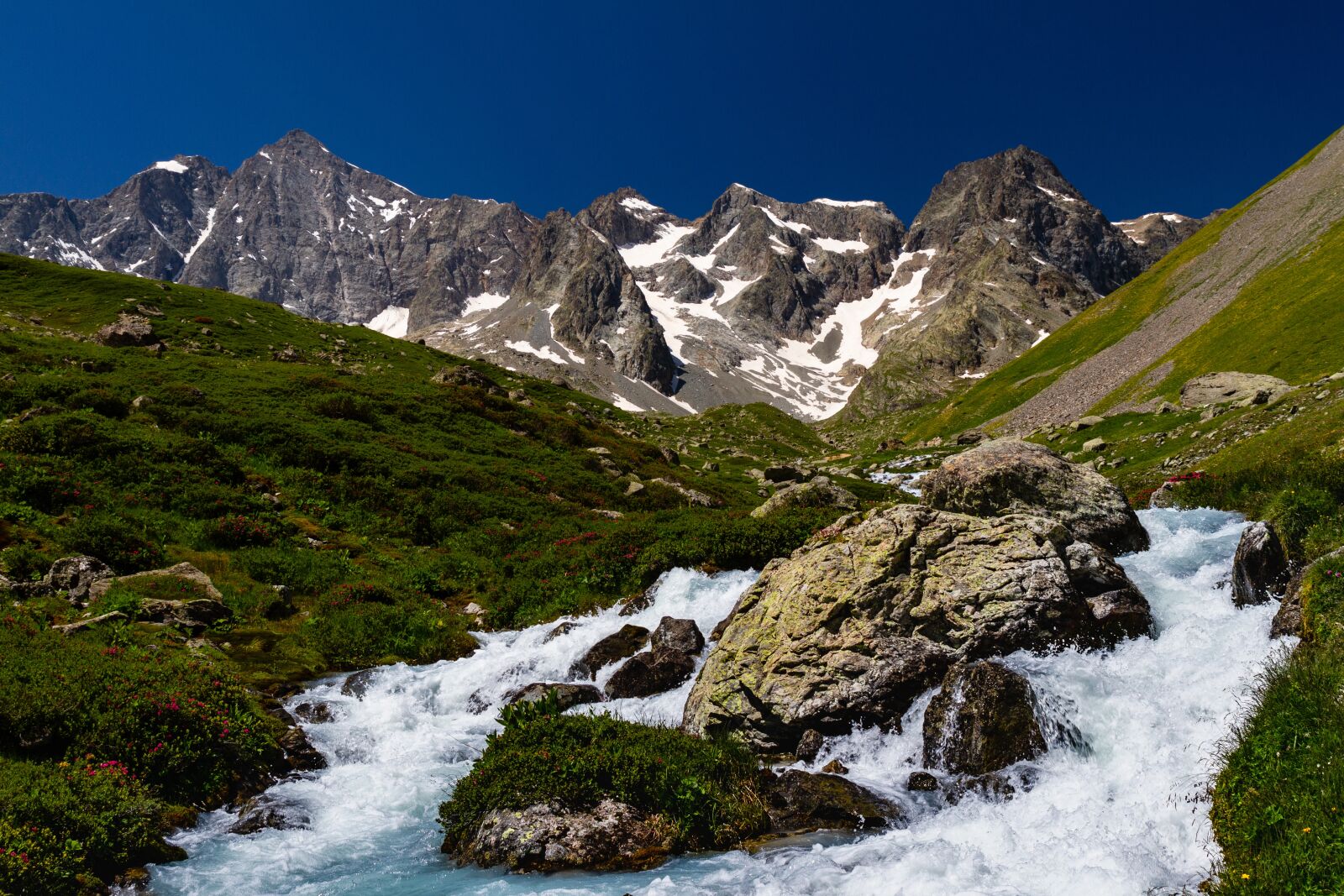 Canon EOS 7D sample photo. Torrent, montagne, alpes photography
