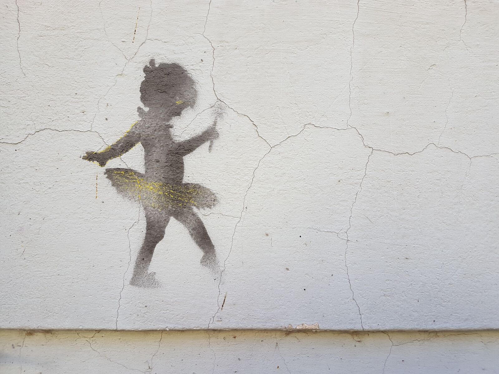 Samsung Galaxy S7 sample photo. Graffiti, street art, girl photography