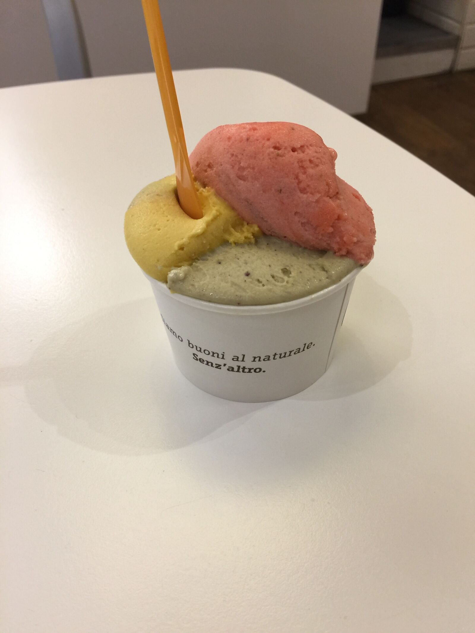 iPhone 6 Plus back camera 4.15mm f/2.2 sample photo. Italian, yummy, ice cream photography