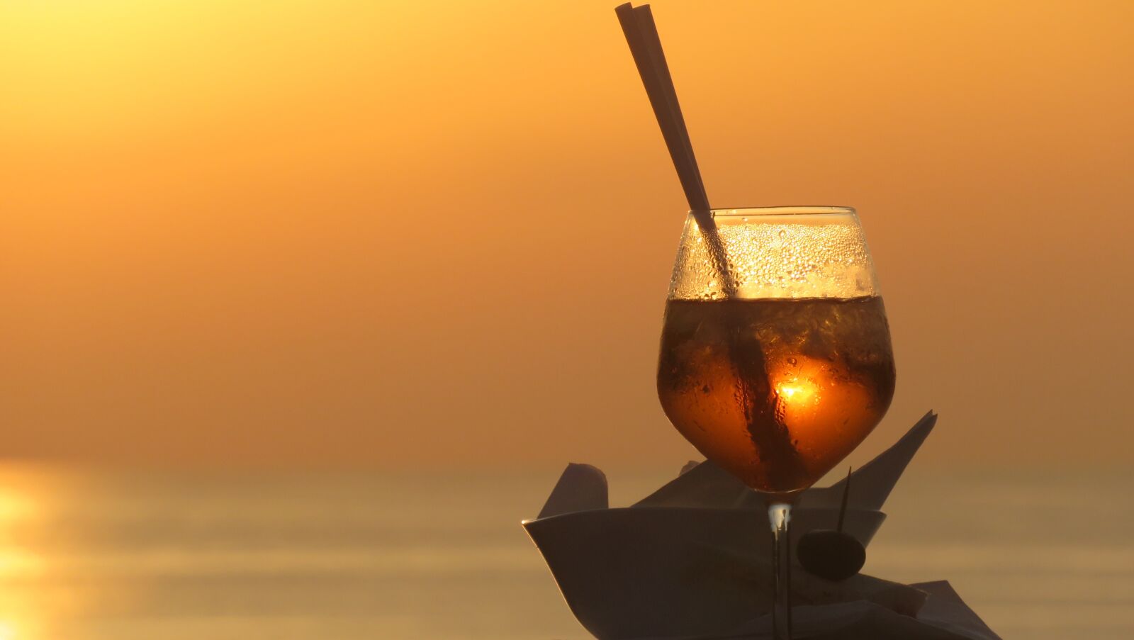 Canon PowerShot SX720 HS sample photo. Highball, campari, aperol photography