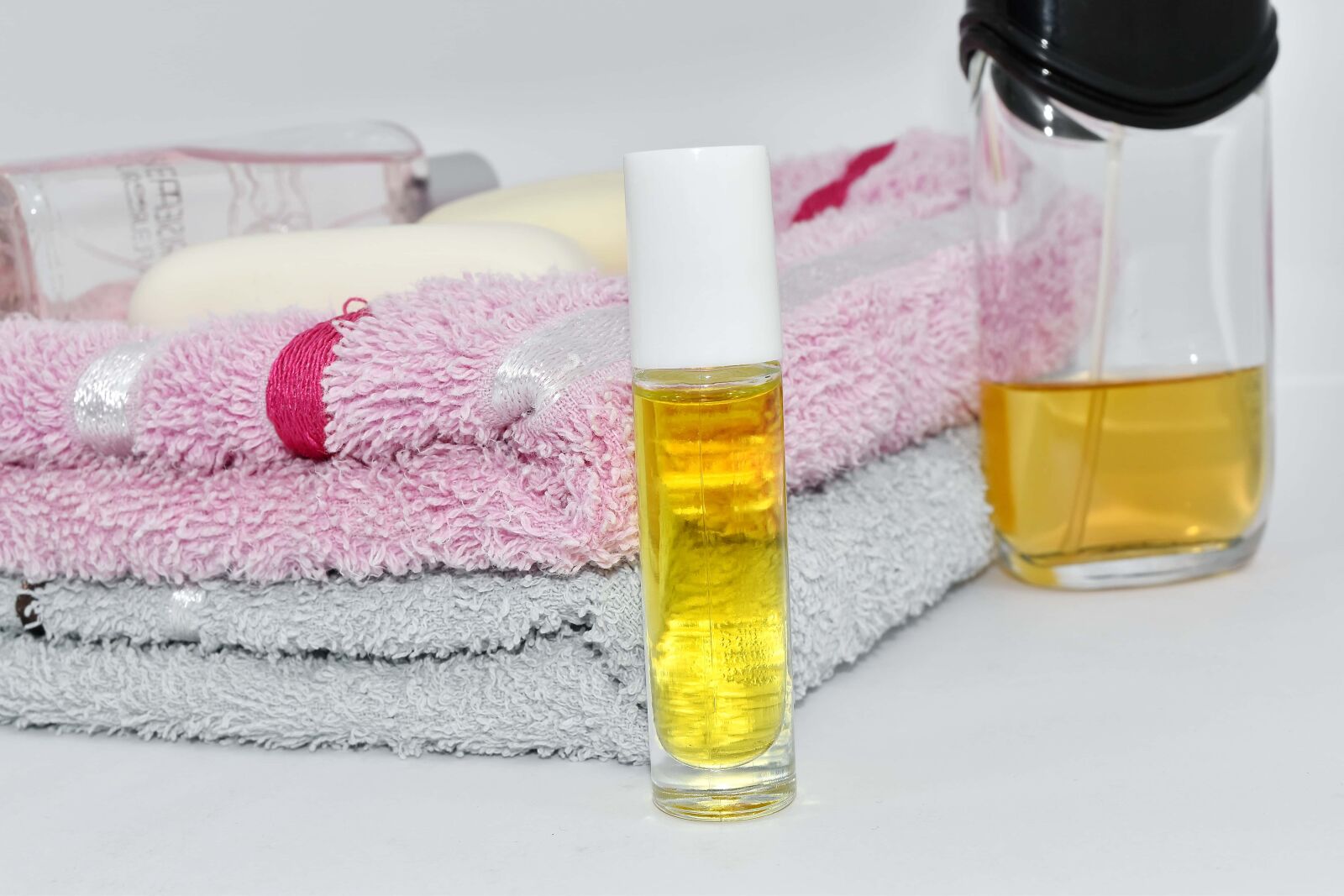 Nikon D5500 sample photo. Aromatherapy, aromatic, lotion, oil photography