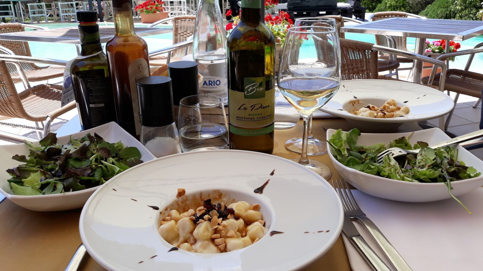 Samsung Galaxy J5 sample photo. Eat, italy, gnocchi photography