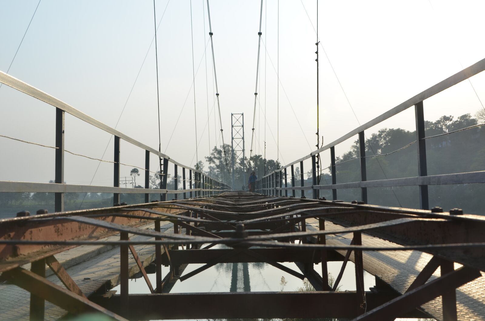 Nikon D7000 sample photo. Bridge, street walk, street photography