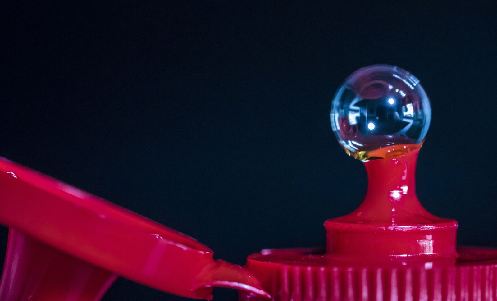 Canon EOS 7D Mark II sample photo. Maggi, spice, bubble photography