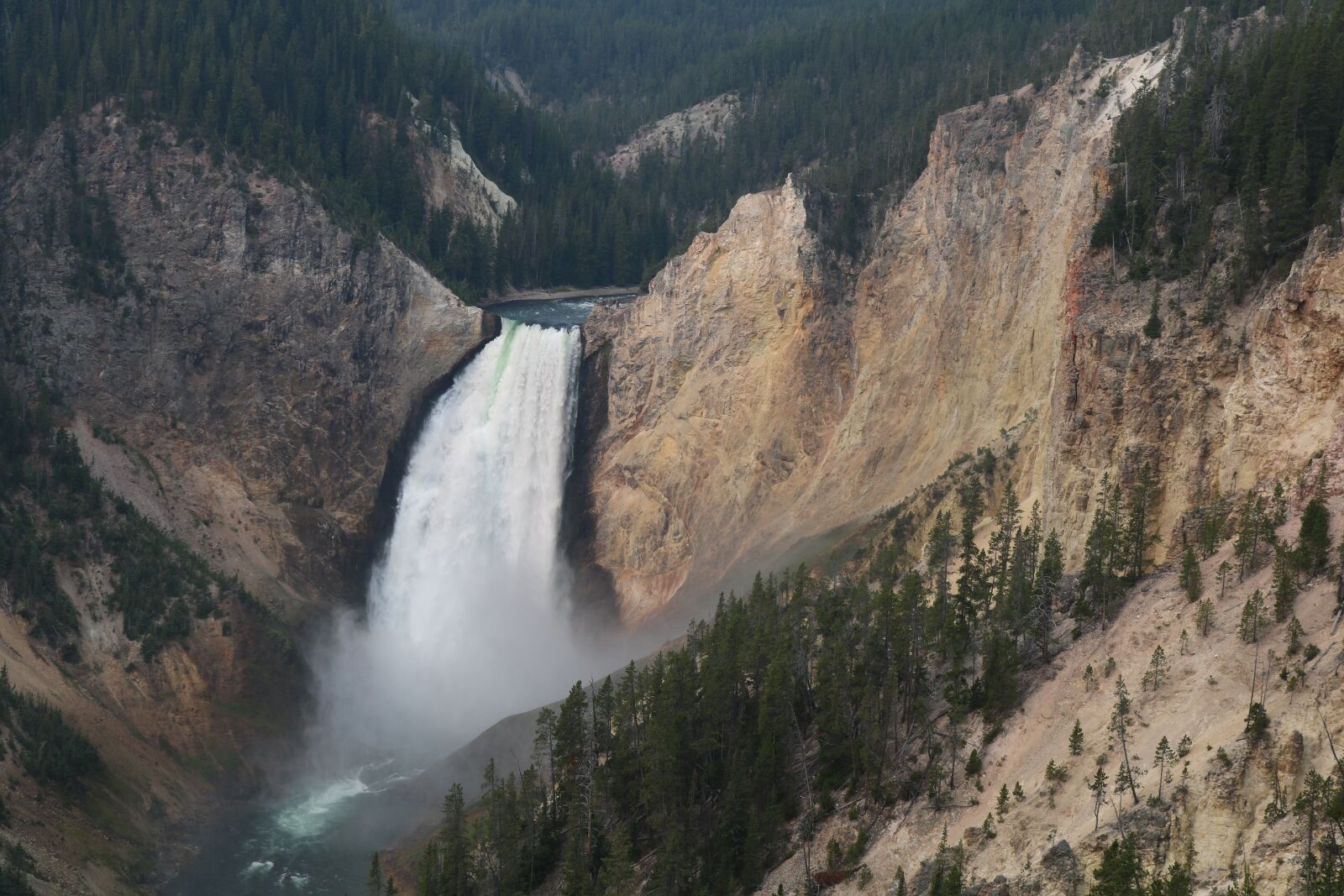 Canon EOS 750D (EOS Rebel T6i / EOS Kiss X8i) sample photo. Waterfall, yellowstone, wyoming photography