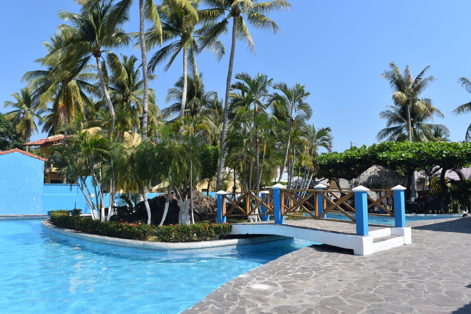 Nikon D5500 sample photo. Nature, pool, water photography