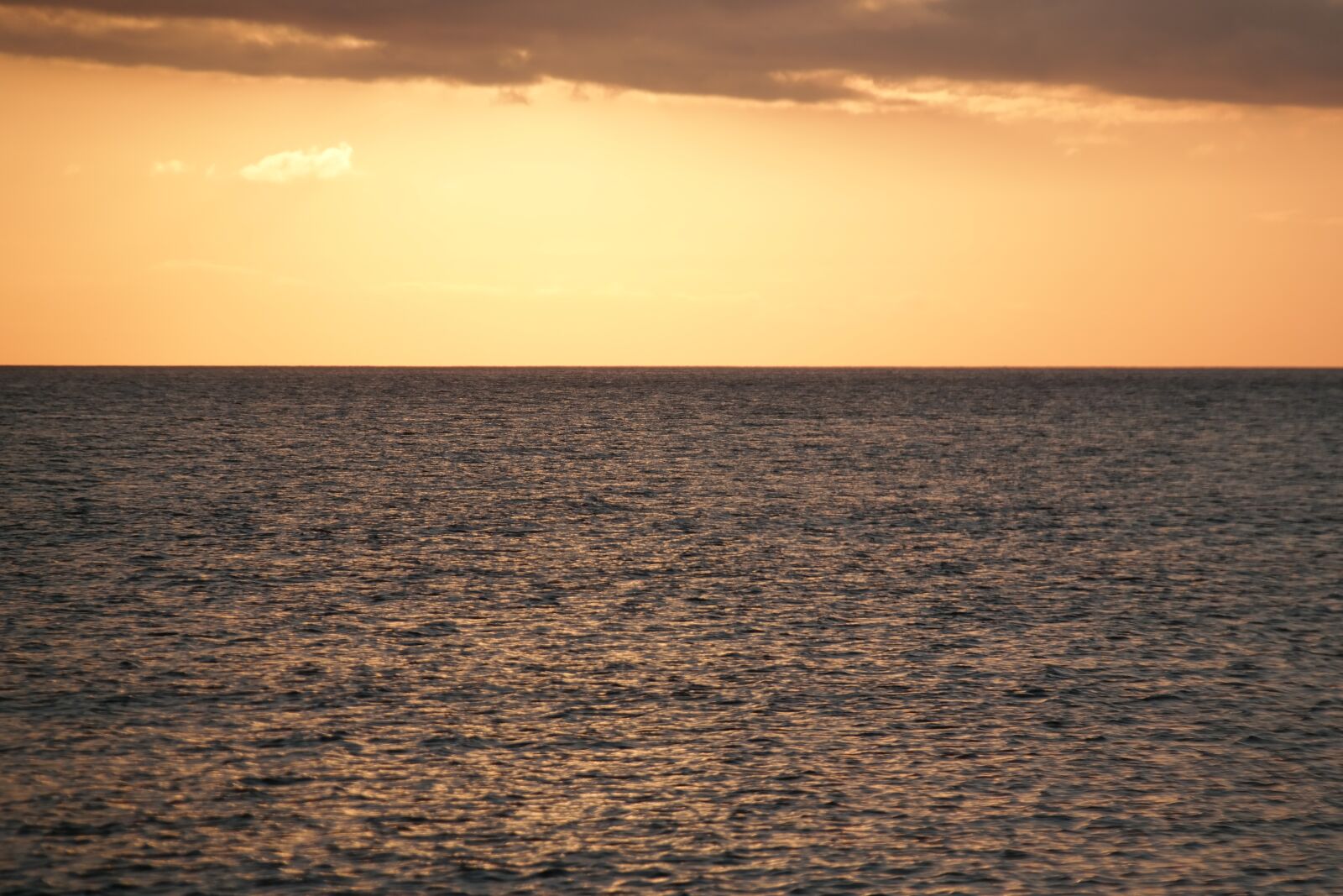 Samsung NX300 sample photo. Sea, horizon, sunset photography