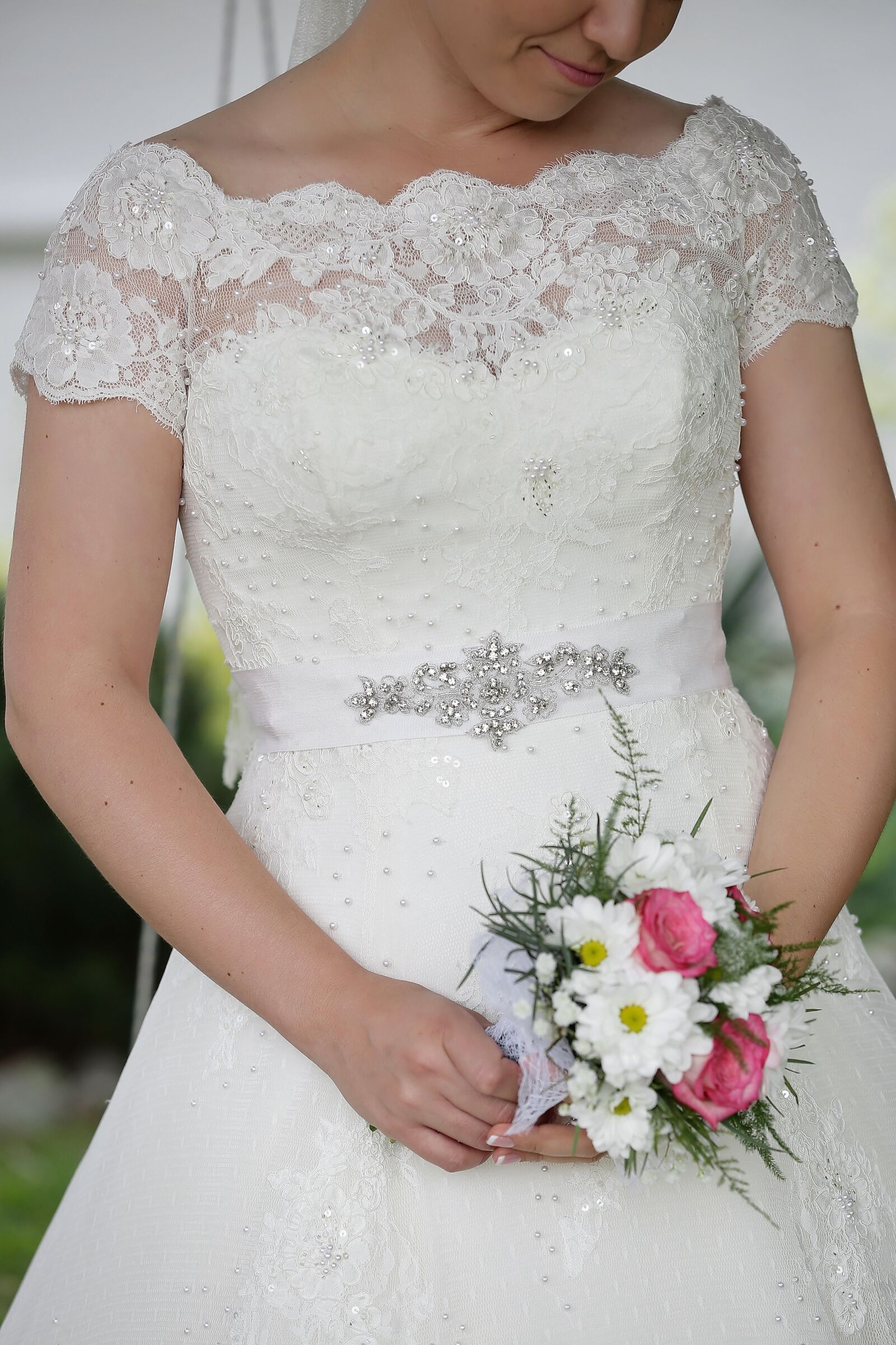 Canon EOS 5D Mark III sample photo. Wedding dress, fashion, salon photography