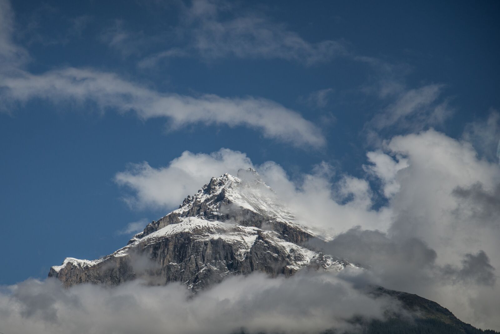 Nikon D600 sample photo. Mountain, snow, blue sky photography
