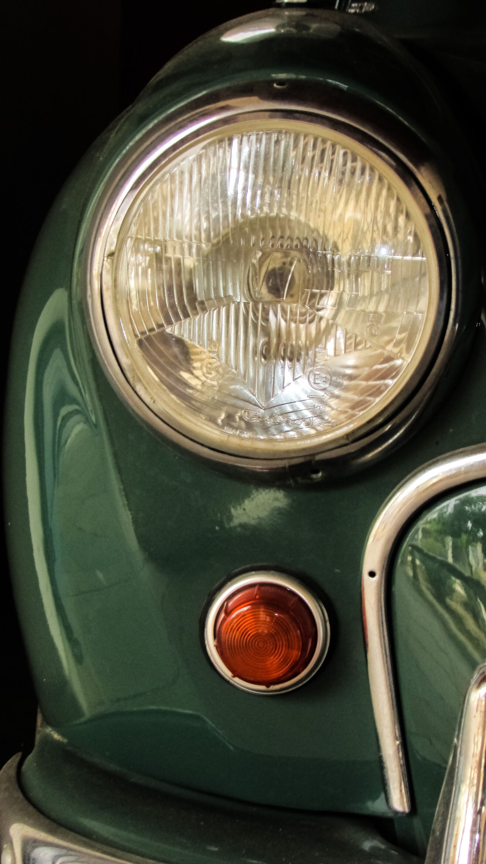 Canon PowerShot SX400 IS sample photo. Car, antique, vintage photography