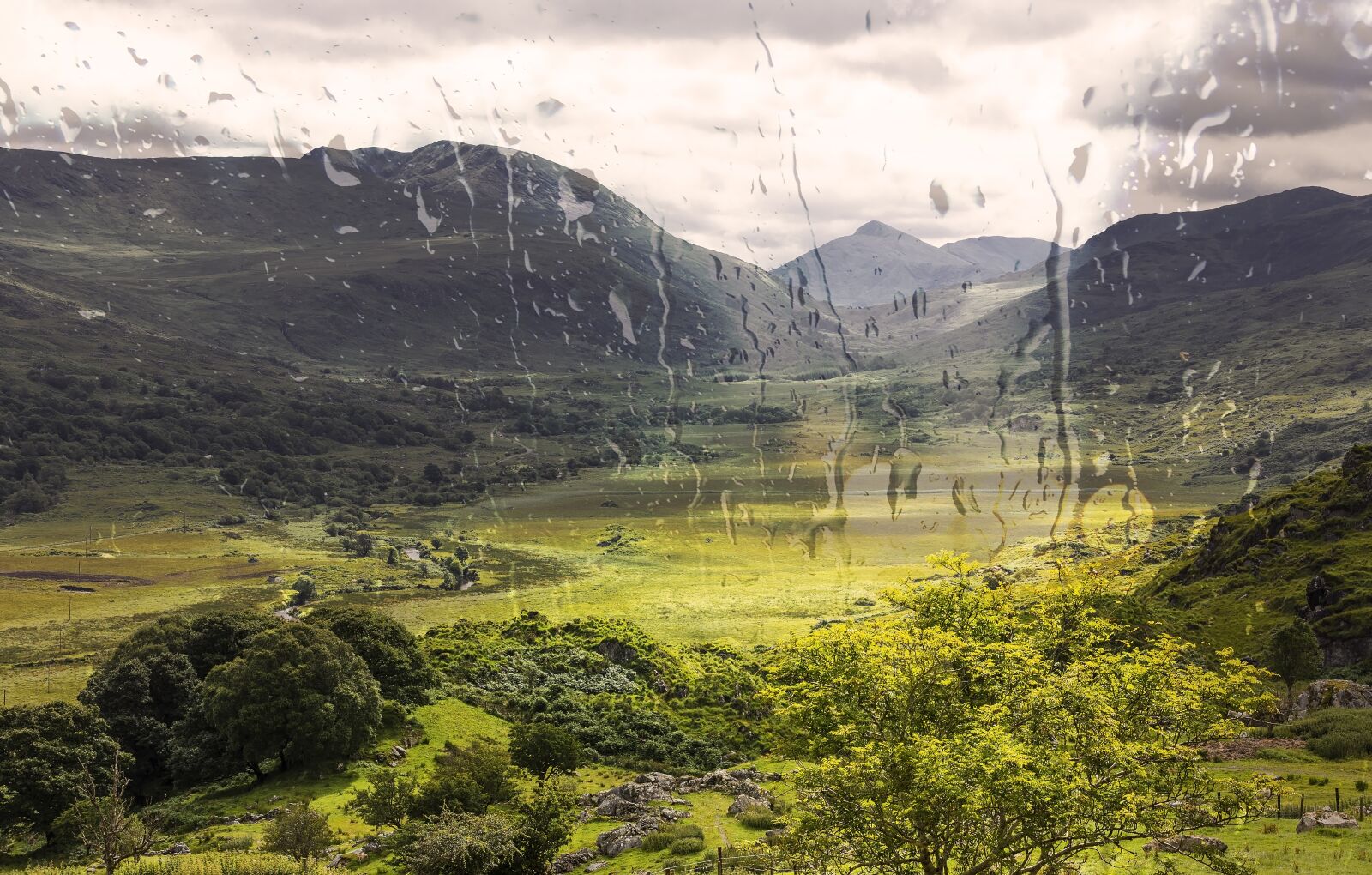 Canon EOS 5D Mark IV sample photo. Rain, mountains, nature photography