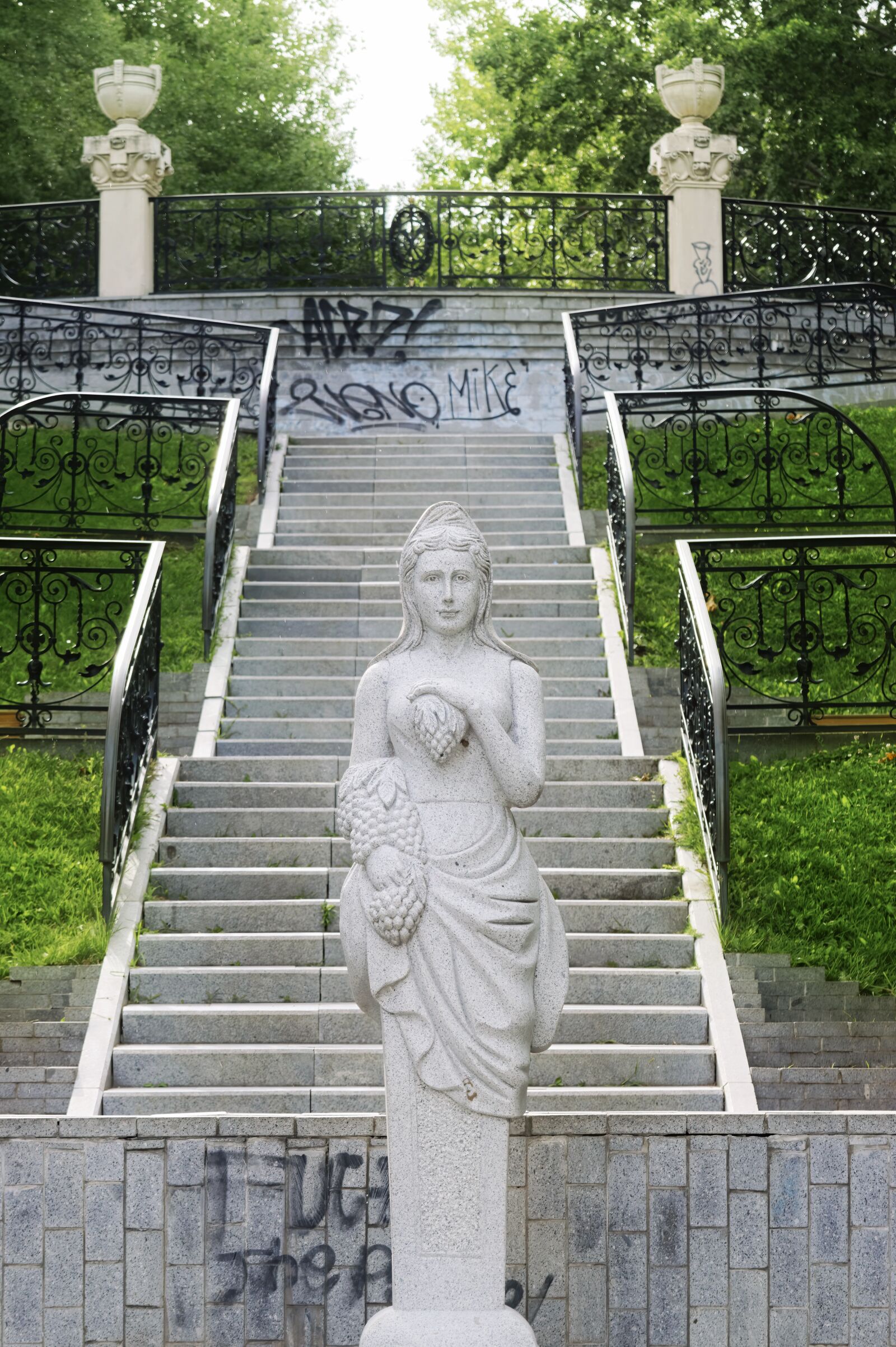 Nikon D5300 sample photo. Sculpture, stone, article photography