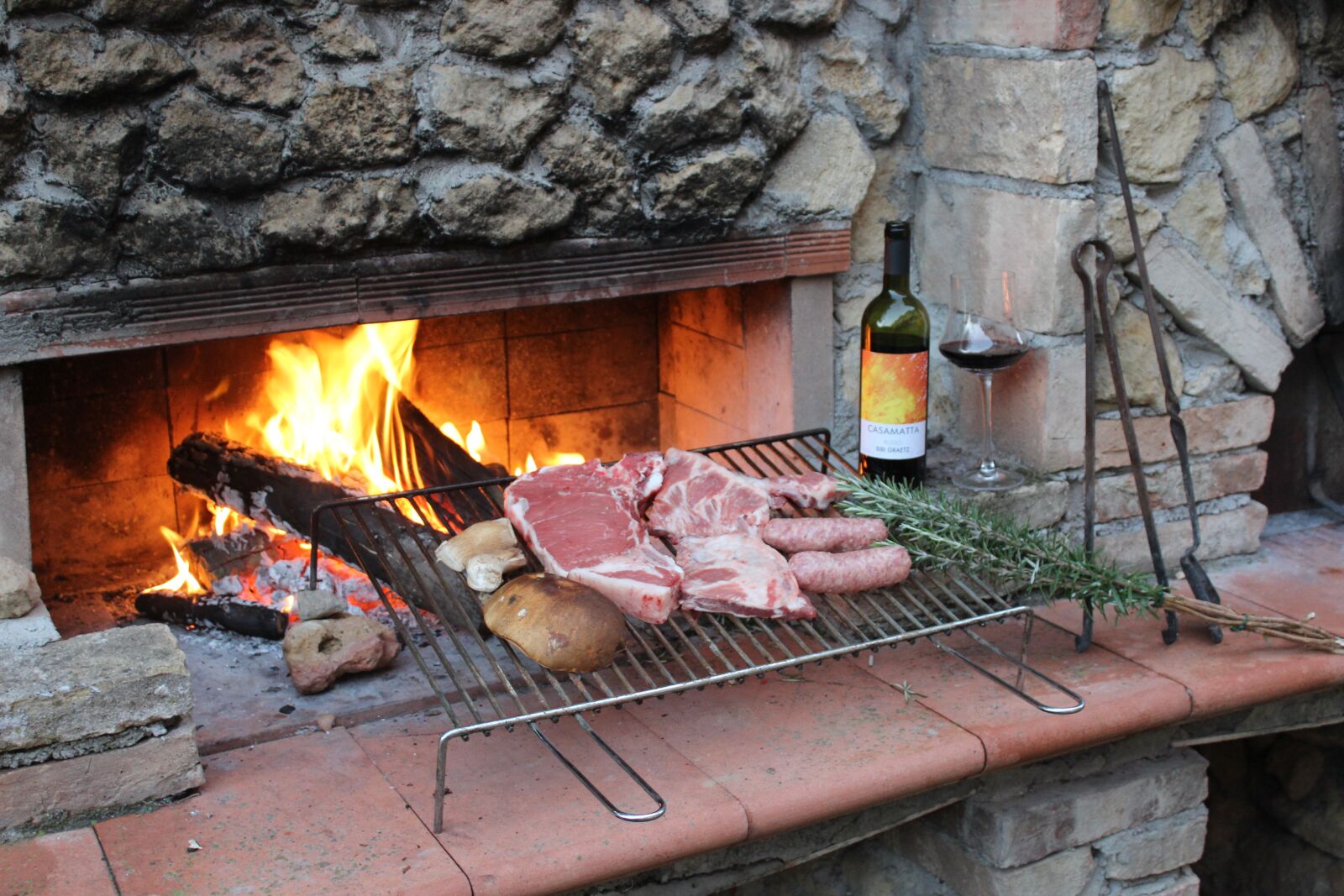 Canon EOS 600D (Rebel EOS T3i / EOS Kiss X5) sample photo. Party, cold cuts, brindisi photography