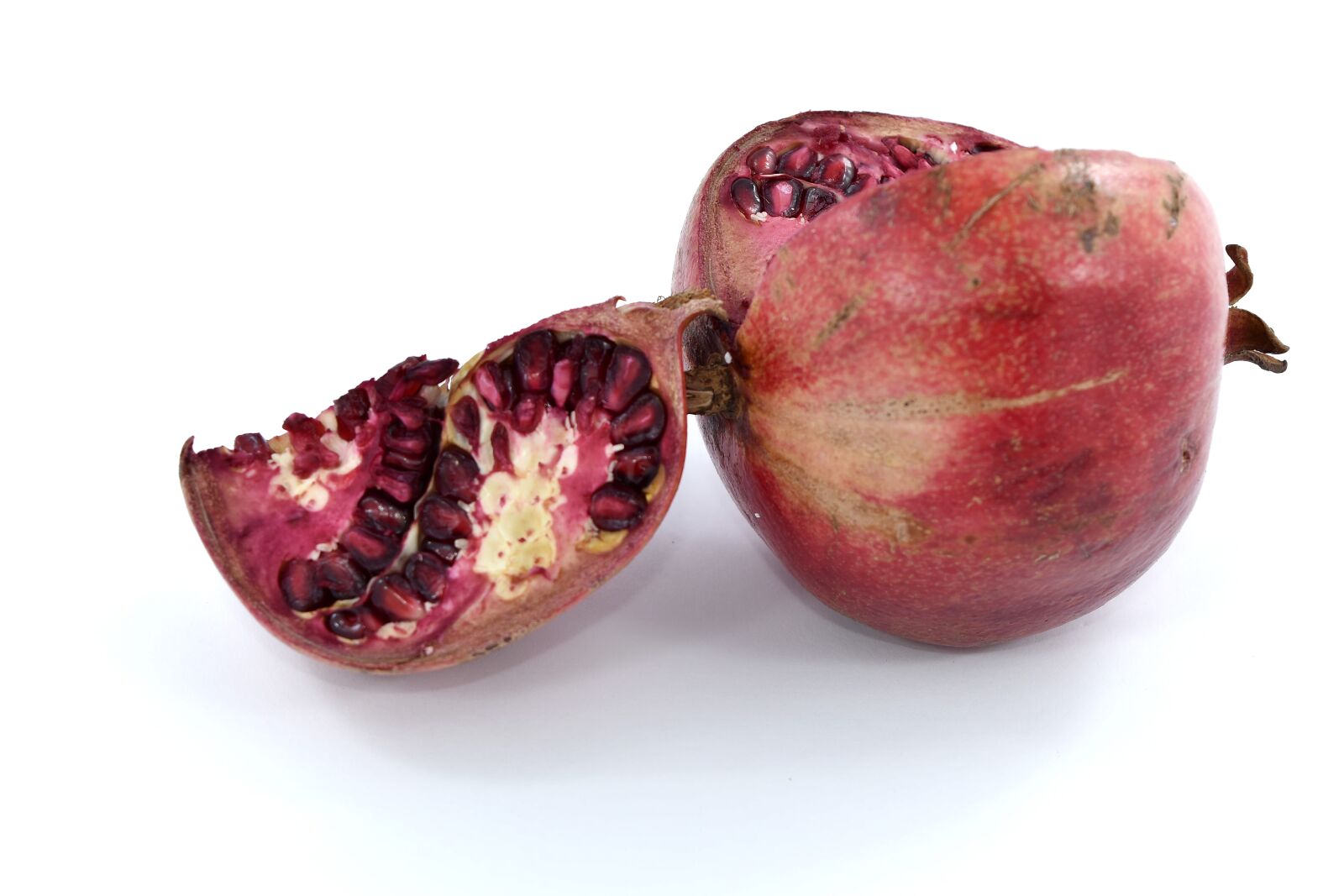Nikon D5500 sample photo. Exotic, fresh, pomegranate, fruit photography