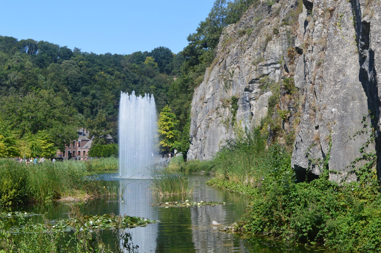 Nikon D3200 sample photo. The ardennes, durbuy, fountains photography