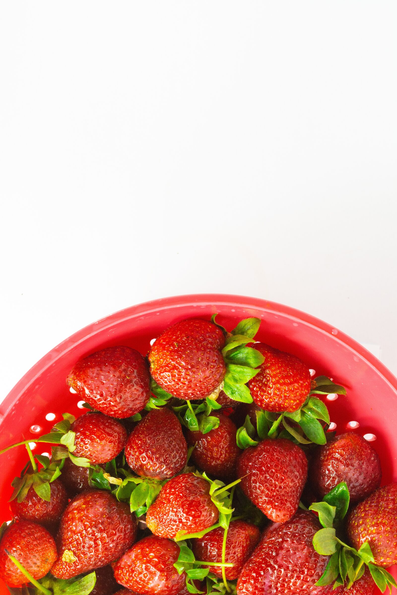 Nikon D5200 sample photo. Red, strawberry, white background photography