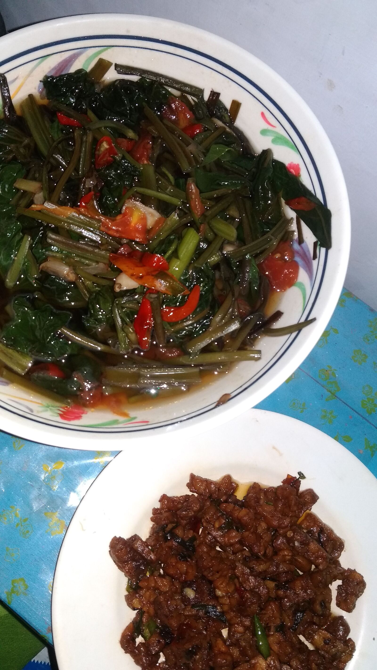Xiaomi Redmi 4A sample photo. Vegetables, water spinach, fried photography