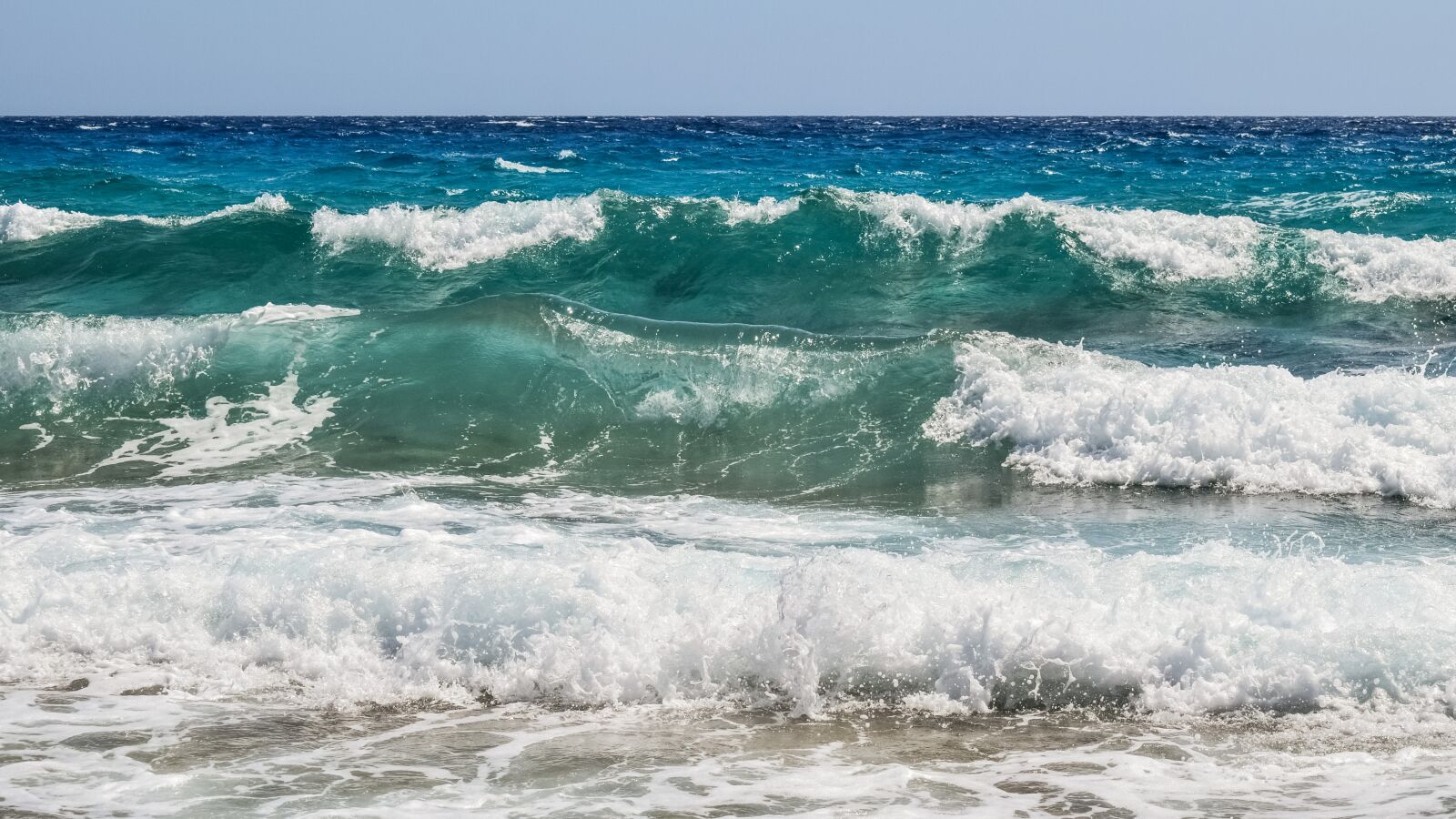 Nikon D3300 sample photo. Waves, smashing, foam photography