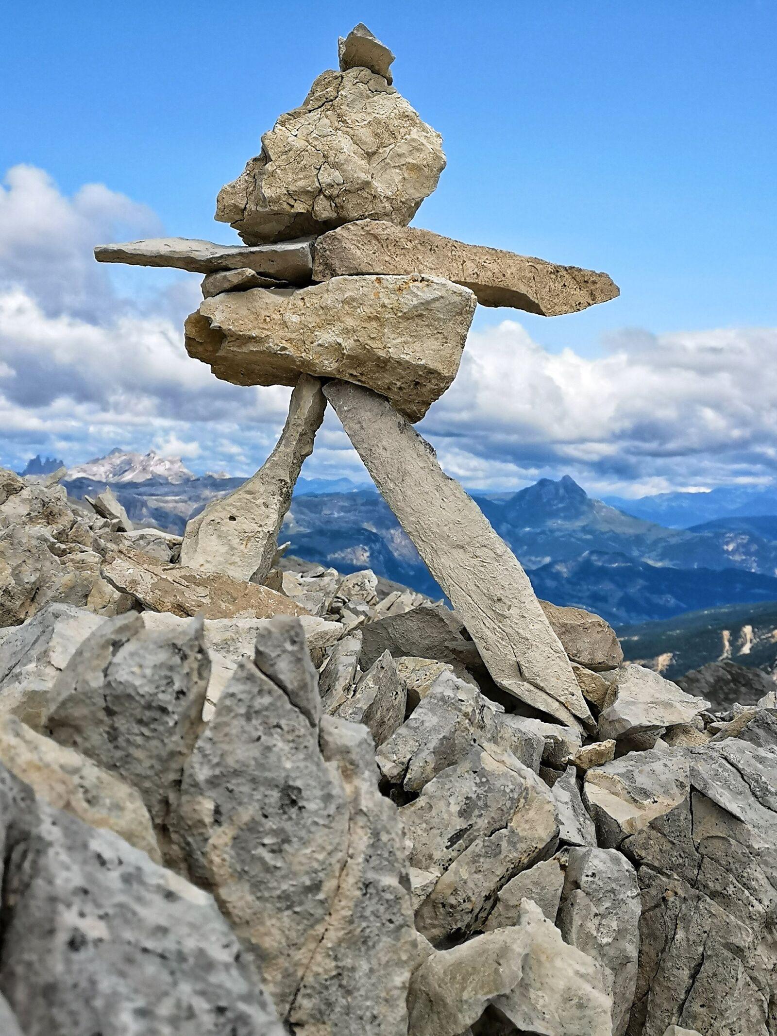 HUAWEI CLT-L09 sample photo. Dolomites, stonestacking, stones photography