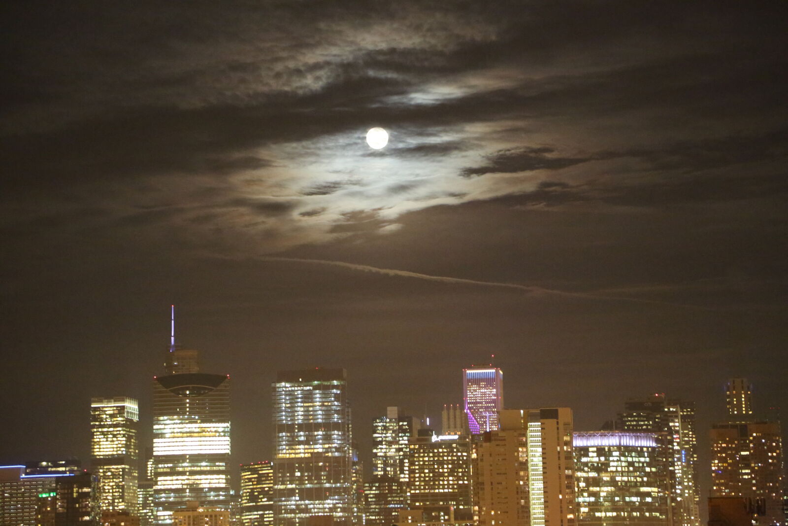Canon EOS 5D Mark III sample photo. Chicago, moon, rise photography