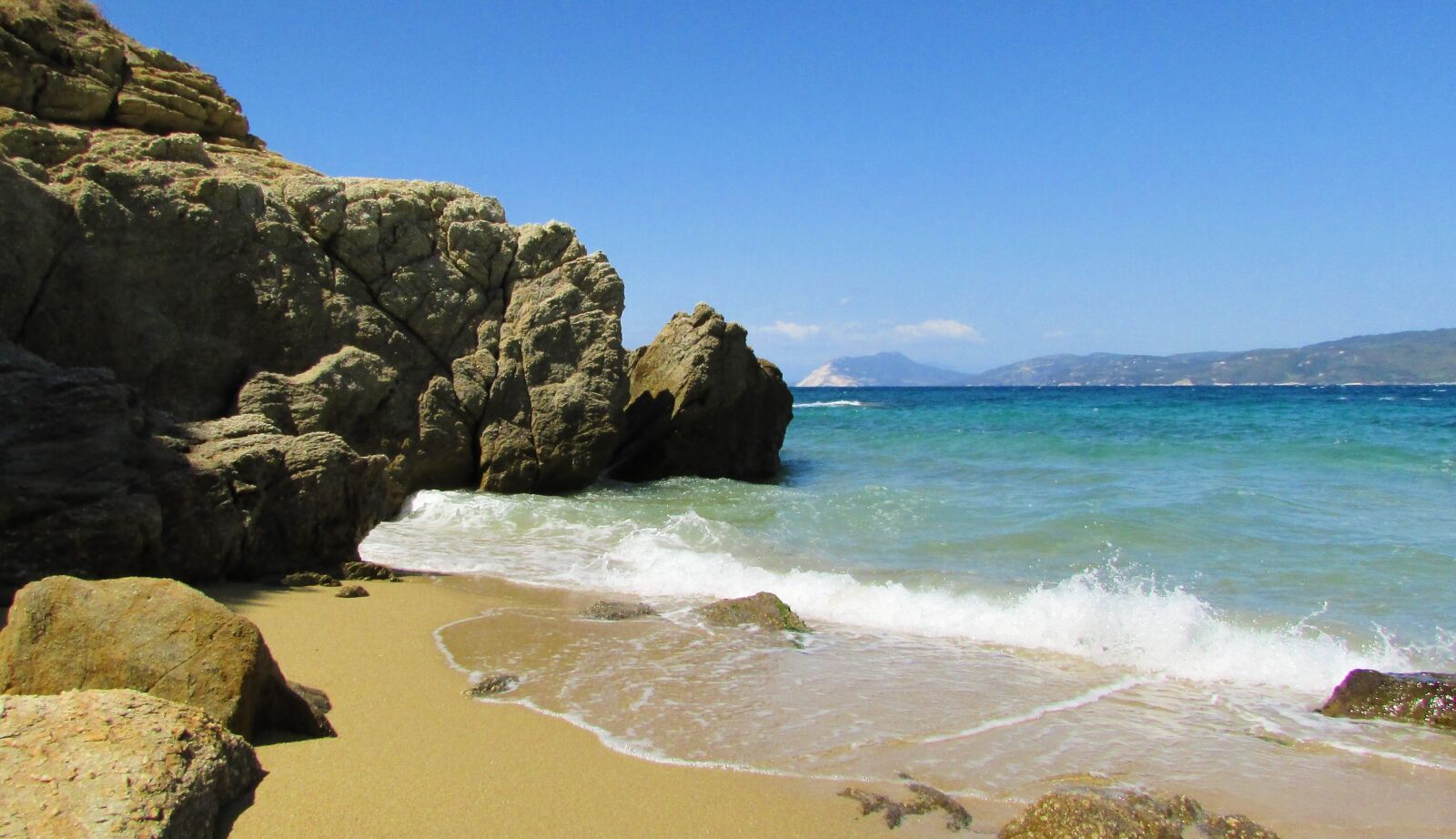 Canon PowerShot SX400 IS sample photo. Greece, skiathos, banana photography