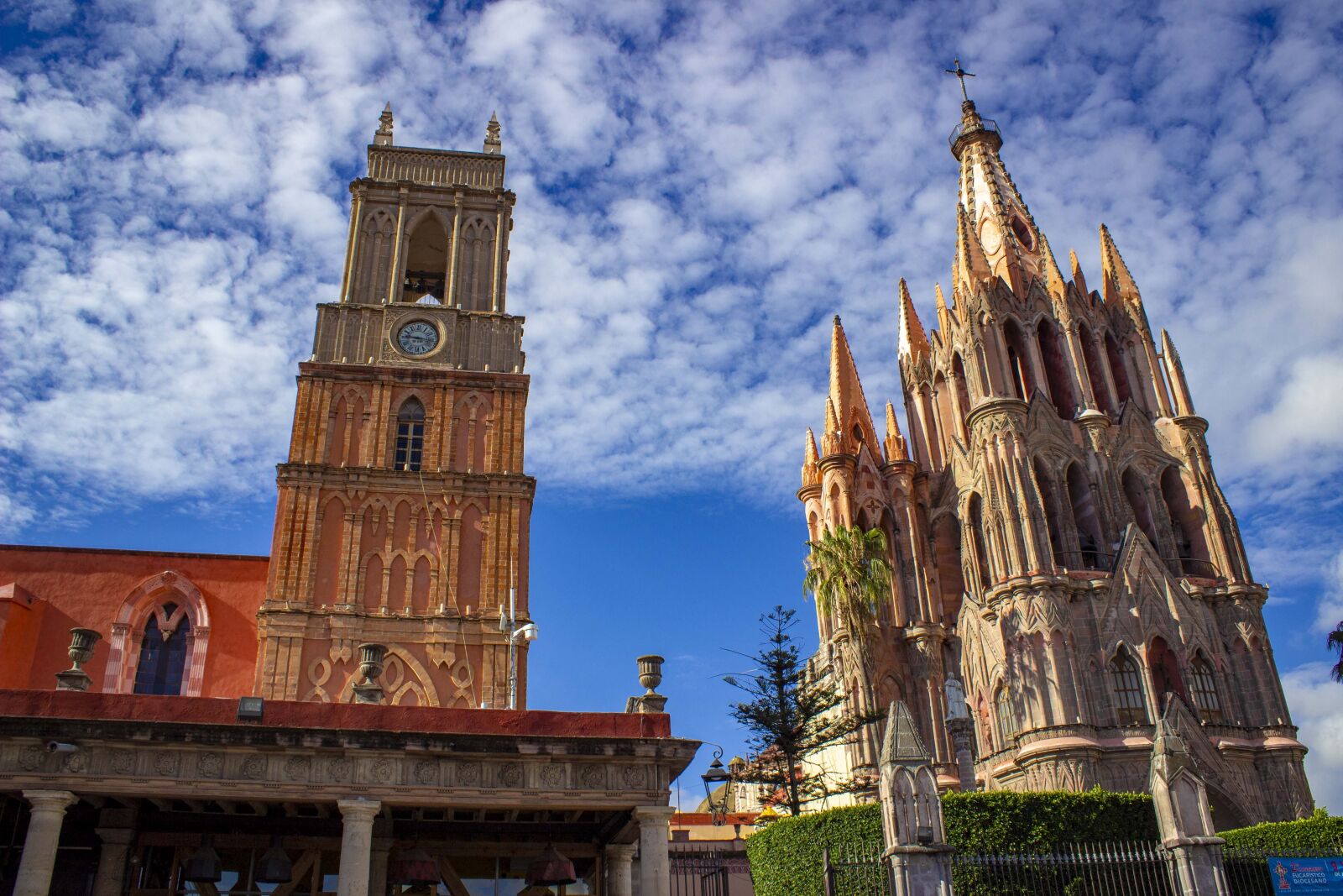Canon EOS 600D (Rebel EOS T3i / EOS Kiss X5) sample photo. Mexico, colonial city, architecture photography