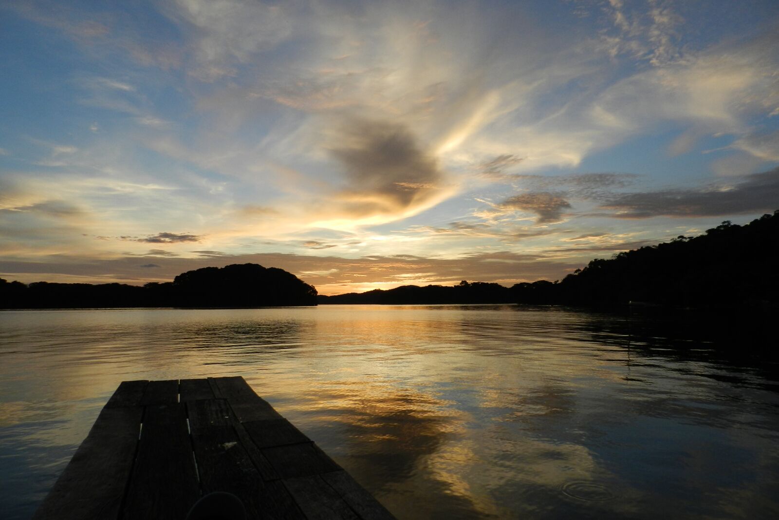 Nikon Coolpix P500 sample photo. Landscapes, nature, lake photography