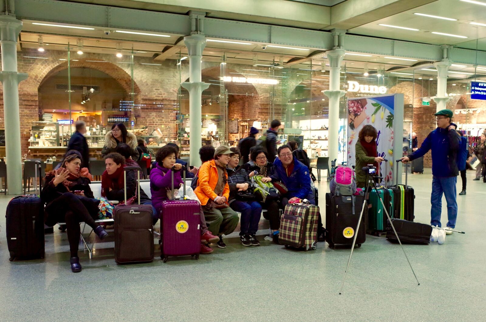 Ricoh GR + GR Lens sample photo. St, pancras photography