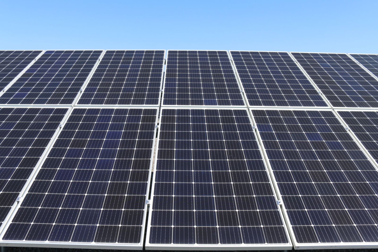 Canon EOS 70D sample photo. Solar panels, solar, renewable photography