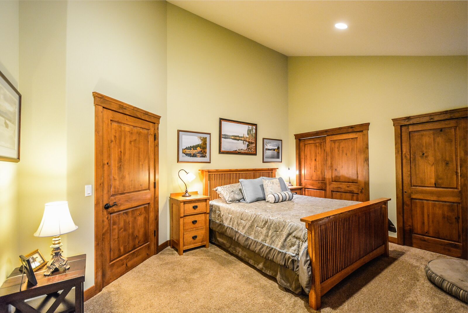 Nikon D5200 sample photo. Master bedroom, bed, closets photography