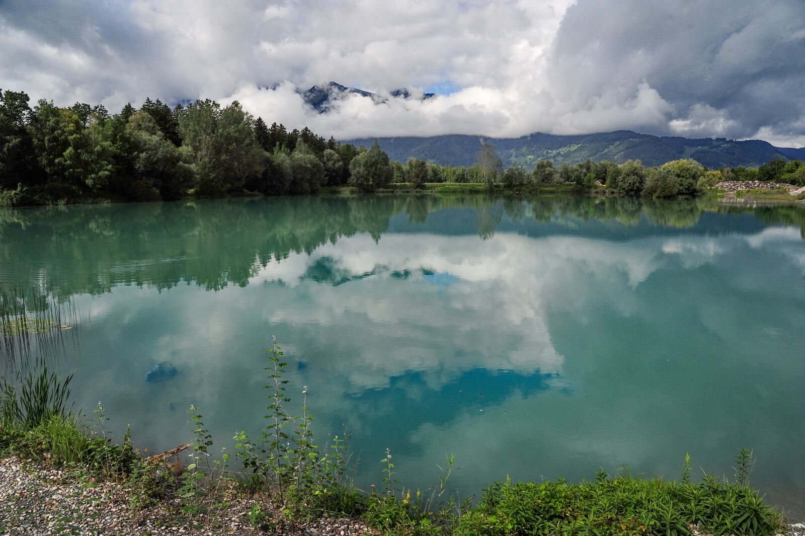 Nikon D700 sample photo. Clouds, water, landscape photography