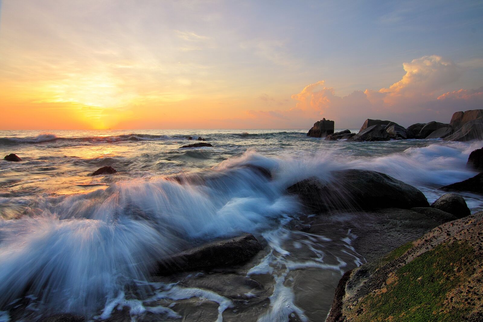 Canon EOS 50D sample photo. Wave, water, ocean photography