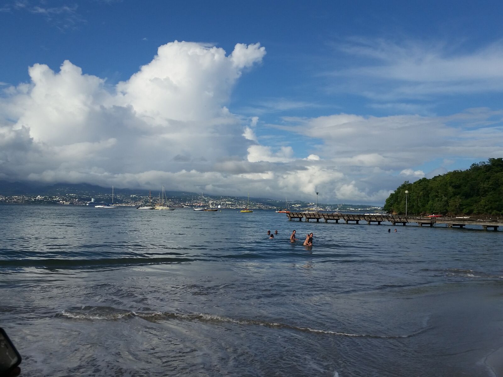 Samsung Galaxy S5 sample photo. Beach, caribbean, shoreline photography