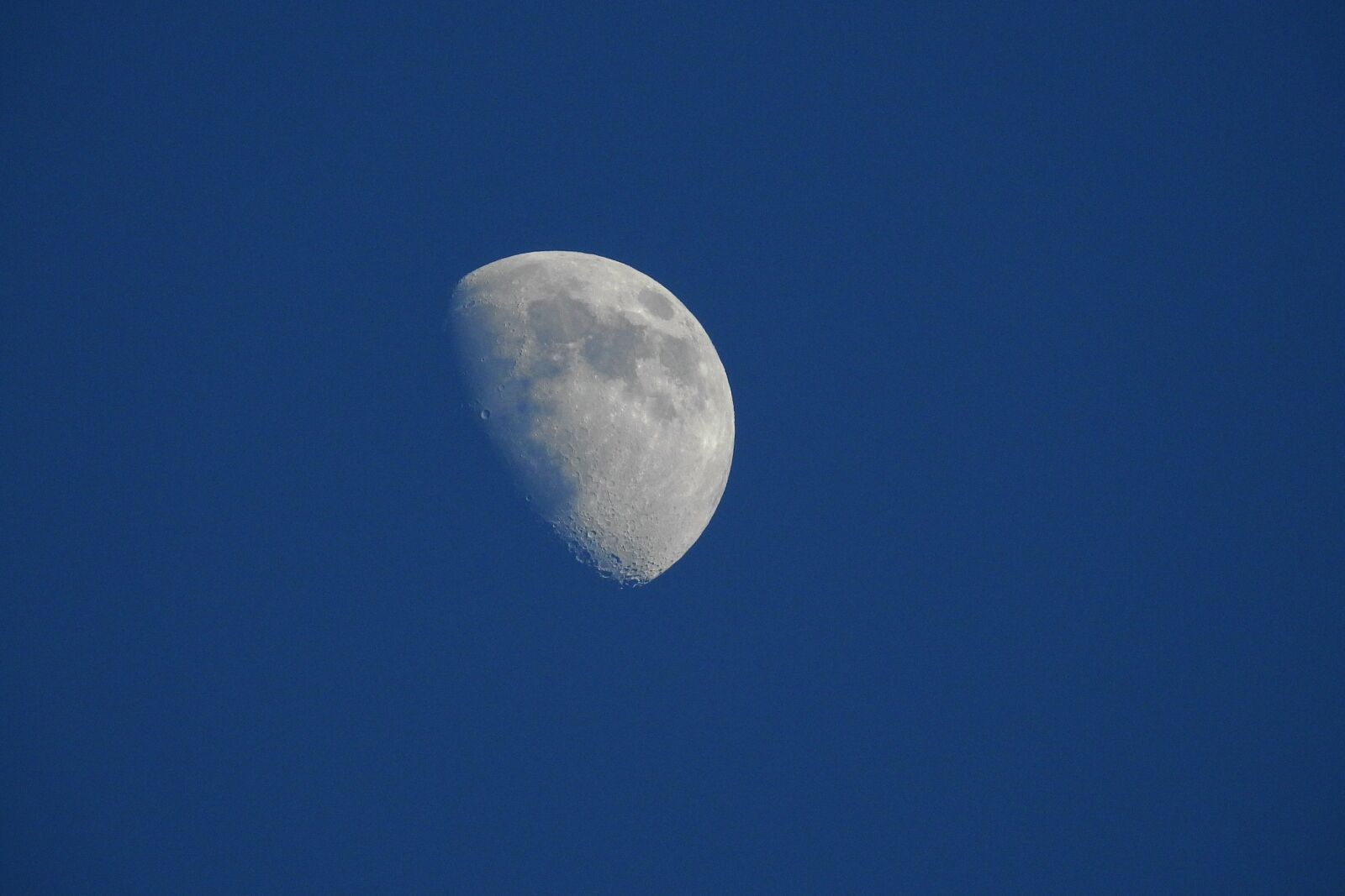 Nikon Coolpix P900 sample photo. Moon, sky, space photography