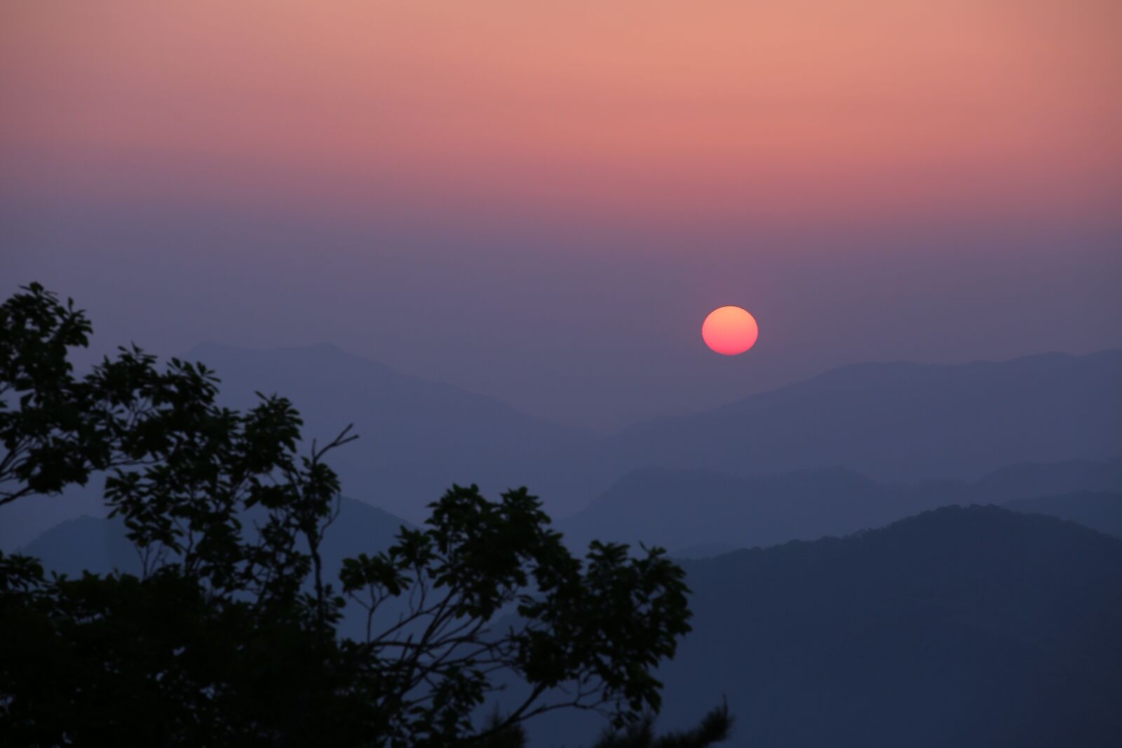Canon EOS 5D Mark III sample photo. Sunrise, mountain, landscape photography