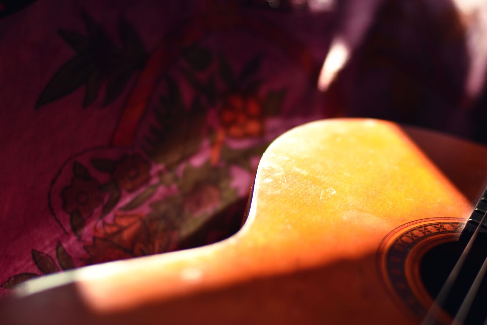 Nikon D7200 sample photo. Guitar, classical guitar, ray photography