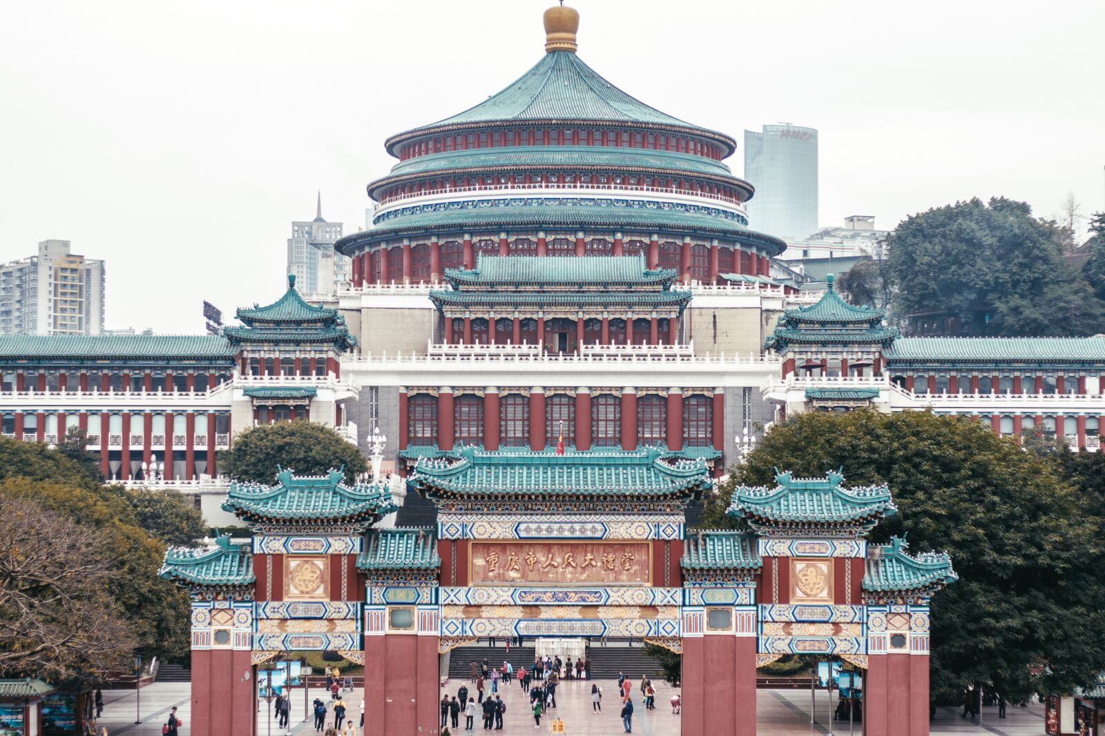 Canon EOS 650D (EOS Rebel T4i / EOS Kiss X6i) + Canon EF 50mm F1.8 STM sample photo. Building, chongqing, symmetry photography