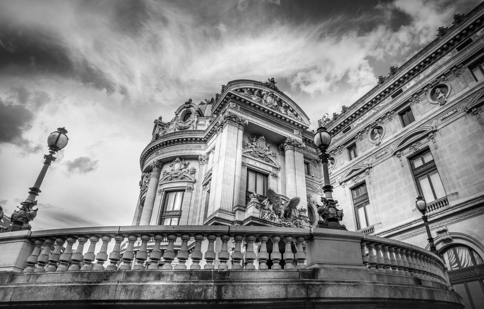 Nikon D5000 sample photo. Opera, opera garnier, architecture photography