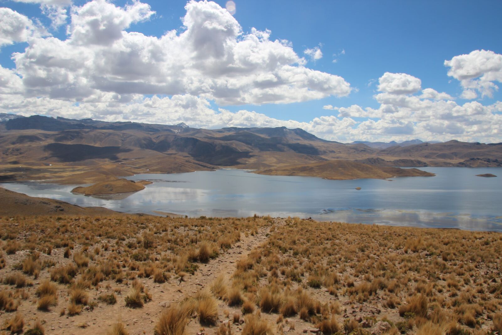 Canon EOS 600D (Rebel EOS T3i / EOS Kiss X5) sample photo. Peru, landscape, tourism photography