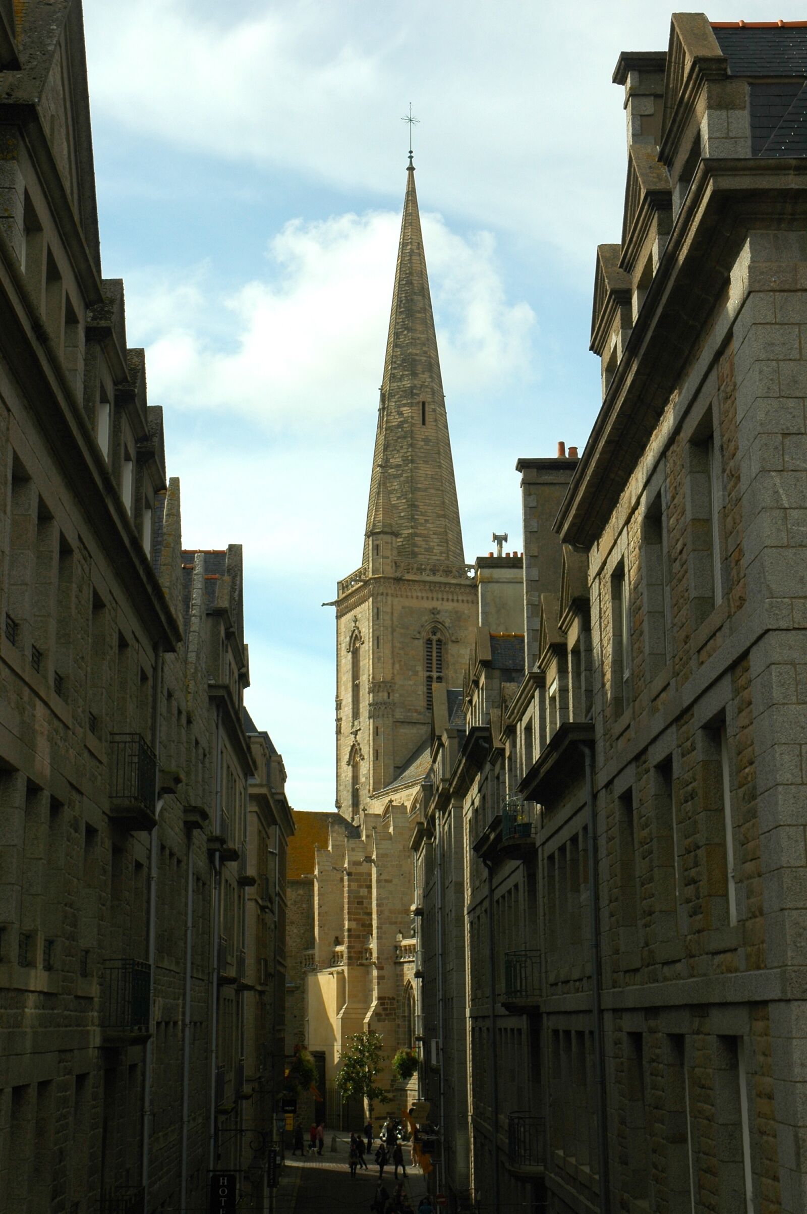 Nikon D70 sample photo. St malo, brittany, france photography