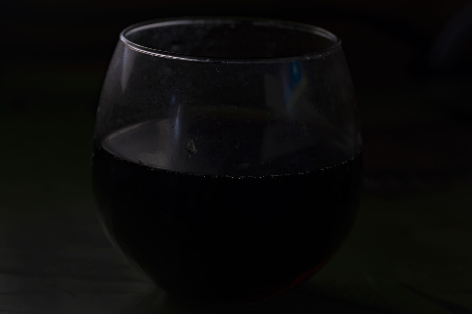 Sony a6400 sample photo. Glass of wine, wine photography