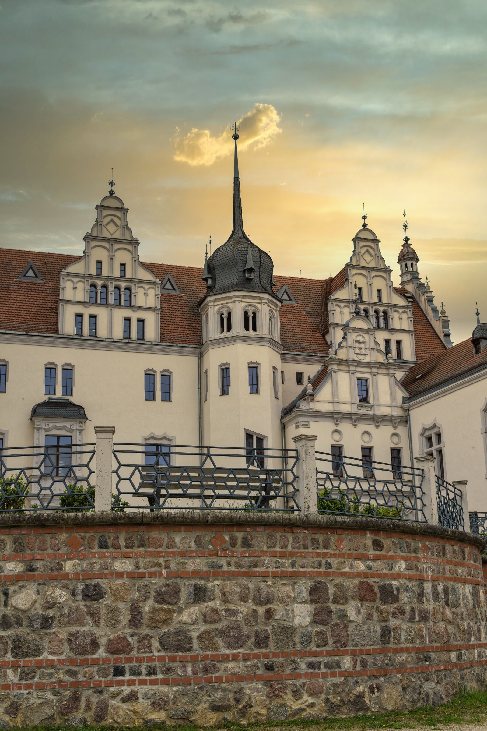 30mm F1.4 DC DN | Contemporary 016 sample photo. Castle, boitzenburg, uckermark photography