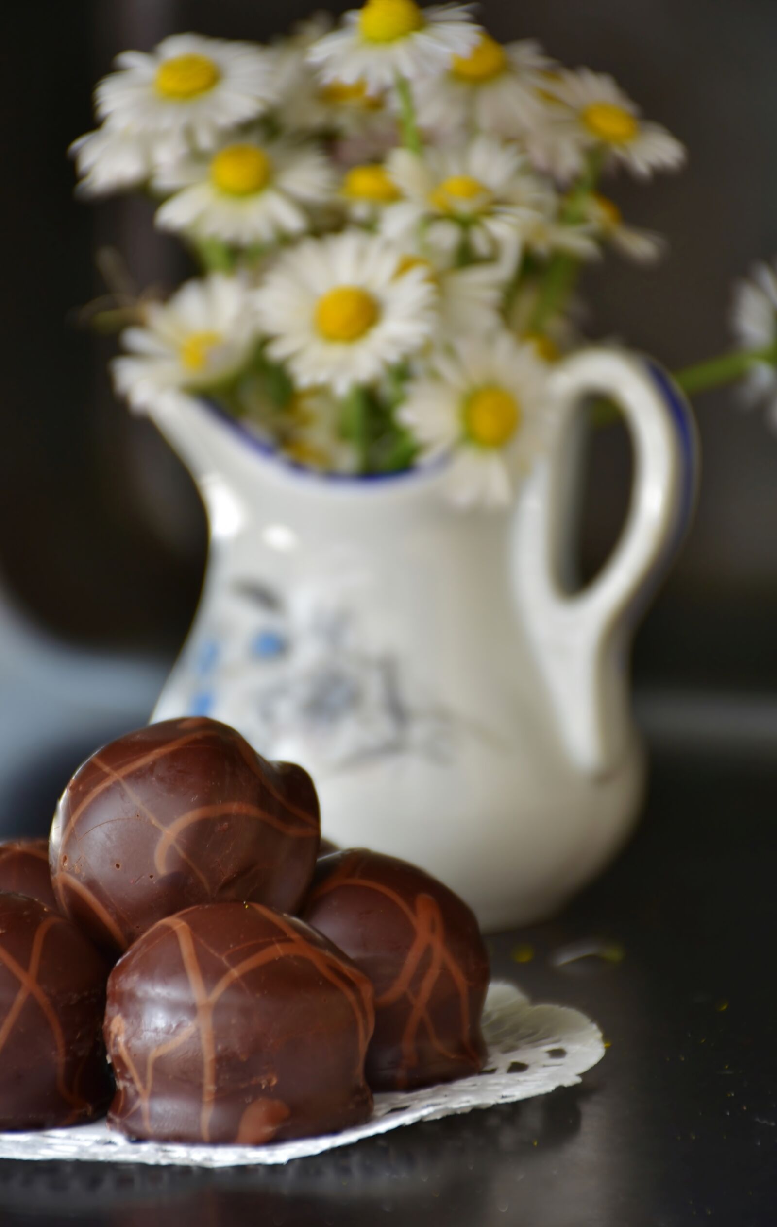 Nikon D7200 sample photo. Chocolates, chocolate, sweetness photography
